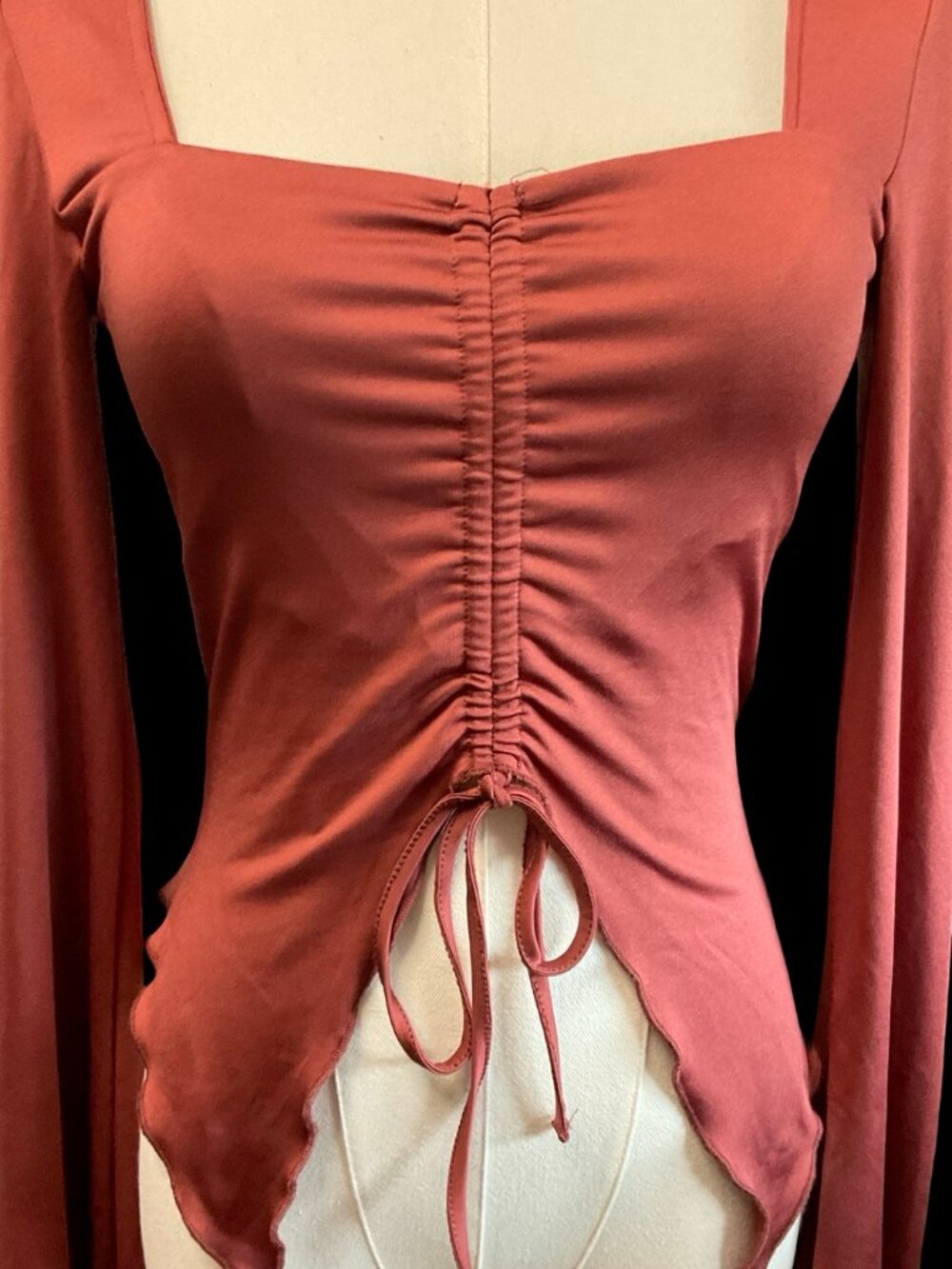 Rust Ruched Top w/ Handkerchief Hem - Picture 4 of 4